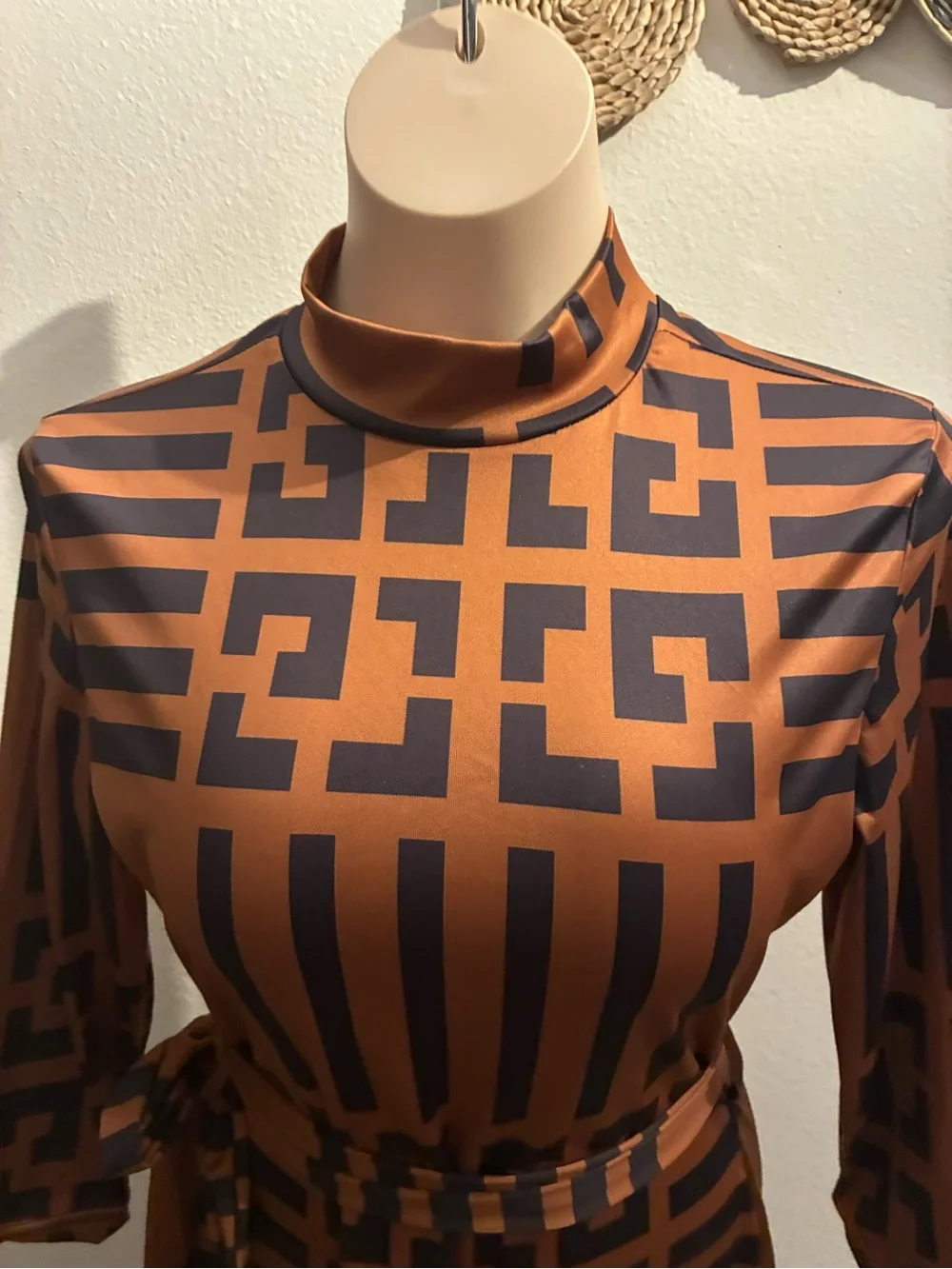 Women's Brown Geometric Print Midi Dress with Belt - Picture 2 of 5